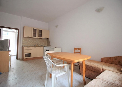 Недорогая трехкомнатная квартира на Солнечном Берегу. Фото 3