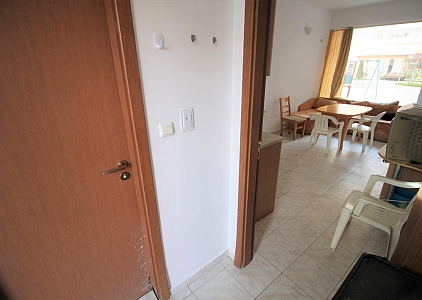 Недорогая трехкомнатная квартира на Солнечном Берегу. Фото 9