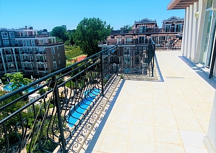 Трехкомнатная  квартира в красивом комплексе . Фото 6