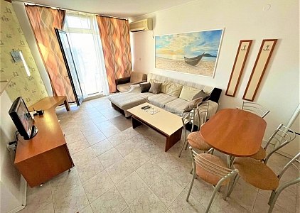 Відмінна трикімнатна квартира з гарними краєвидами. Фото 2 Відмінна трикімнатна квартира з гарними краєвидами. Фото 2