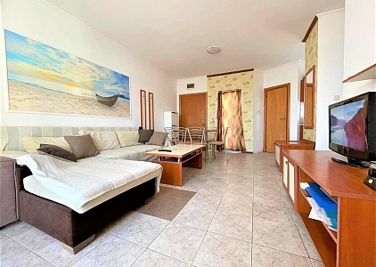 Відмінна трикімнатна квартира з гарними краєвидами. Фото 3 Відмінна трикімнатна квартира з гарними краєвидами. Фото 3