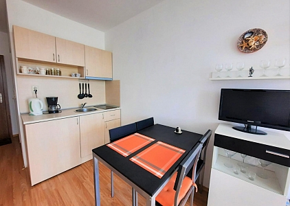 Недорогая красивая студия в отличном комплексе с невысокой таксой поддержки. Фото 1