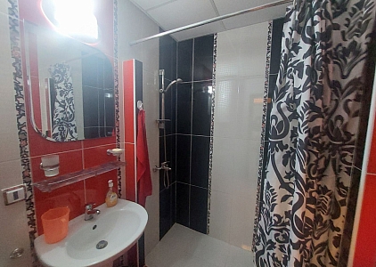 One bedroom apartment in a residential complex. Photo 13