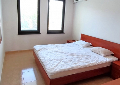 Spacious apartment with access to the pool. Photo 4