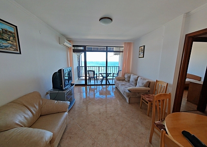 Apartment with sea view on the first line. Photo 2 Apartment with sea view on the first line. Photo 2