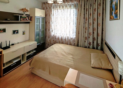 Apartment with sea view in the center. Photo 11