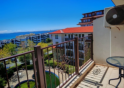 Spacious apartment with sea view near the yacht port. Photo 1 Spacious apartment with sea view near the yacht port. Photo 1