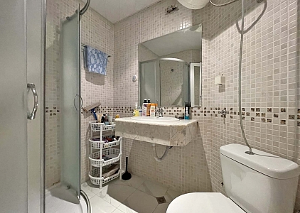 Nice three-room apartment 50 meters from the sea. Photo 18