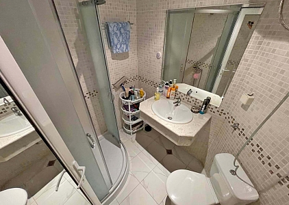 Nice three-room apartment 50 meters from the sea. Photo 7