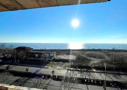 Dreizimmerwohnung mit Panoramablick auf das Meer. Foto 1