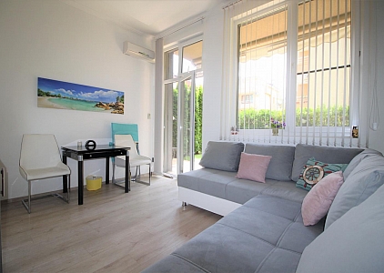 Geräumiges Studio mit Terrasse in Sunny Beach. Foto 2