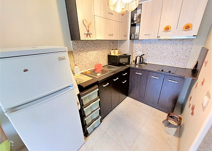 Geräumige Wohnung mit Liegewiese in schöner Anlage. Foto 2