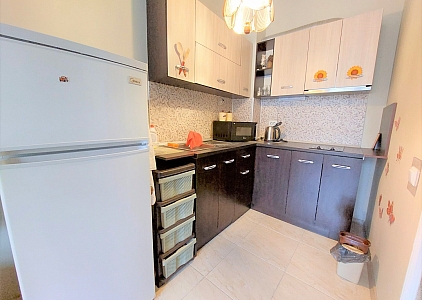 Geräumige Wohnung mit Liegewiese in schöner Anlage. Foto 12