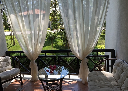 Wspaniałe czteropokojowe mieszkanie w luksusowym kompleksie. Zdjęcie 18