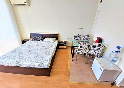 Cozy studio overlooking the pool in a large complex. Photo 16 Cozy studio overlooking the pool in a large complex. Photo 16