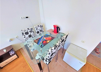 Cozy studio overlooking the pool in a large complex. Photo 6 Cozy studio overlooking the pool in a large complex. Photo 6