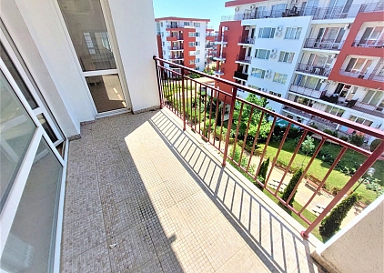 Geräumiges Apartment mit Meerblick in erster Meereslinie. Foto 11 Geräumiges Apartment mit Meerblick in erster Meereslinie. Foto 11