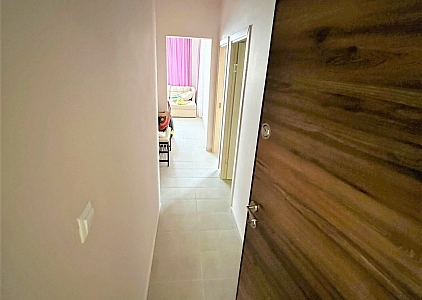 Bezugsfertige Wohnung im Zentrum von Ravda. Foto 11