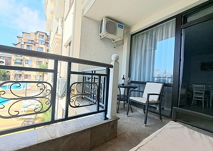 Beautiful two-room apartment 300 meters from the beach. Photo 8