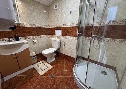 Duży apartament z widokiem na morze. Zdjęcie 23