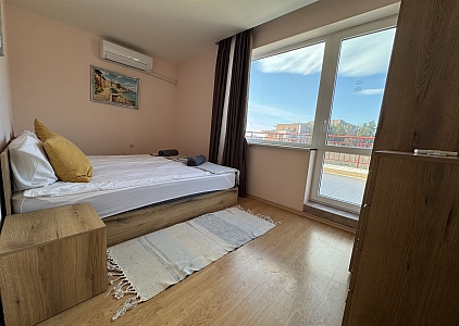 Duży apartament z widokiem na morze. Zdjęcie 17