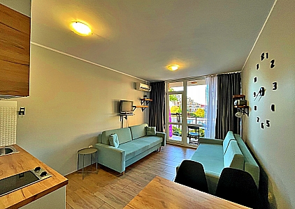 Beautiful studio with a pool view. Photo 14 Beautiful studio with a pool view. Photo 14