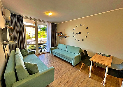 Beautiful studio with a pool view. Photo 16 Beautiful studio with a pool view. Photo 16