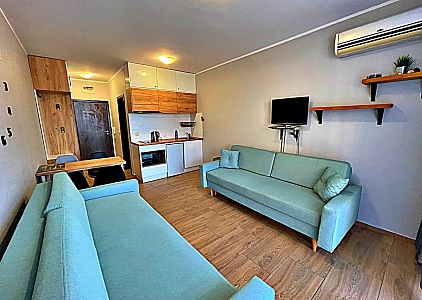 Beautiful studio with a pool view. Photo 7 Beautiful studio with a pool view. Photo 7