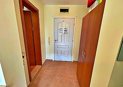 Просторная студия с видом на бассейн. Фото 11