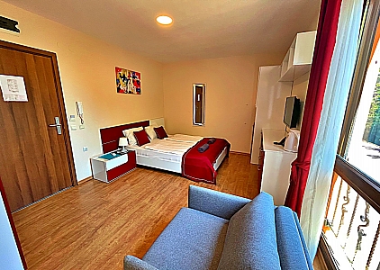 Studio w luksusowym kompleksie na pierwszej linii. Zdjęcie 9