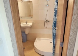 Eine gemütliche Wohnung in einer ausgezeichneten Anlage mit günstiger Lage. Foto 10