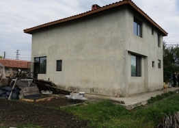 Новый двухэтажный дом в пригороде Бургаса. Фото 2
