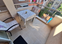 Excellent studio with pool view in a good complex. Photo 8