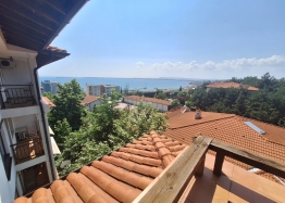 Apartmán s výhledem na moře v dobrém komplexu. Foto 16