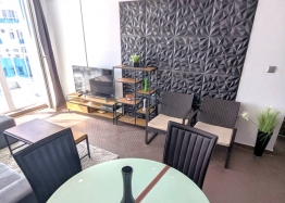 Przestronny apartament z widokiem na basen w kompleksie rodzinnym w Nesebyrze. Zdjęcie 9 Przestronny apartament z widokiem na basen w kompleksie rodzinnym w Nesebyrze. Zdjęcie 9
