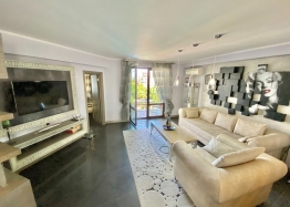 Mezonetový apartmán se 4 ložnicemi v komplexu Esteban. Foto 8