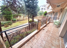 Ausgezeichnete Wohnung in einer schönen Anlage in Nessebar. Foto 8