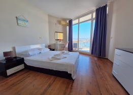 Квартира с панорамным видом на море на первой линии. Фото 3