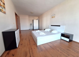 Трехкомнатная квартира с шикарным видом на море на первой линии. Фото 3