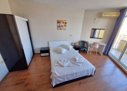 Трехкомнатная квартира с шикарным видом на море на первой линии. Фото 4