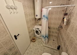 Prostorný byt ve velkém komplexu na první linii. Foto 13