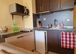 Prostorný byt ve velkém komplexu na první linii. Foto 7