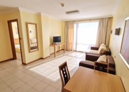 Excellent apartment with sea view in Emerald Ravda complex. Photo 10