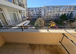 Apartament z widokiem na basen w dużym kompleksie. Zdjęcie 7 Apartament z widokiem na basen w dużym kompleksie. Zdjęcie 7