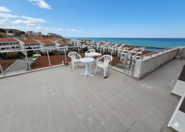 Apartmán s výhledem na moře a luxusní terasou v centru Sveti Vlas. Foto 11 Apartmán s výhledem na moře a luxusní terasou v centru Sveti Vlas. Foto 11