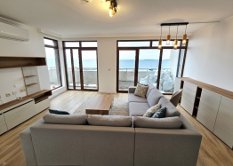 Apartmán s výhledem na moře a luxusní terasou v centru Sveti Vlas. Foto 15 Apartmán s výhledem na moře a luxusní terasou v centru Sveti Vlas. Foto 15