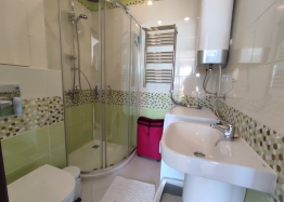 Moderne Dreizimmerwohnung im Herzen von Sveti Vlas. Foto 16