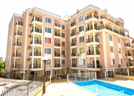 Geräumiges Studio im Zentrum von Sveti Vlas. Foto 1