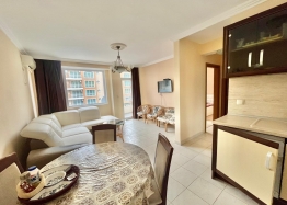 Просторная квартира в комплексе с низкой таксой поддержки. Фото 4