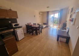 Dvoupokojový apartmán s výhledem na moře za konkurenceschopnou cenu. Foto 2